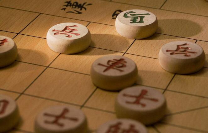  象棋开局攻防先后手布局特点（一）